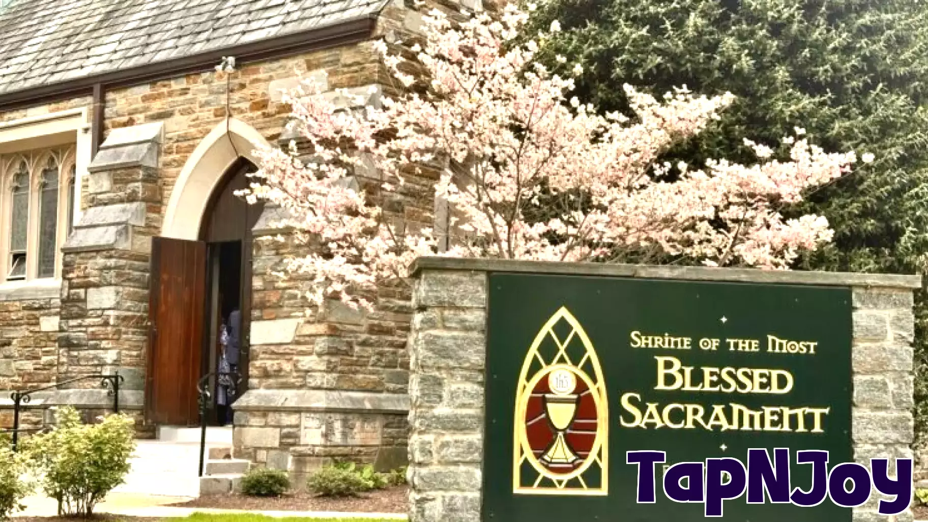 DC Residents Share Their Lent Sacrifices: From Video Games to Martinis
