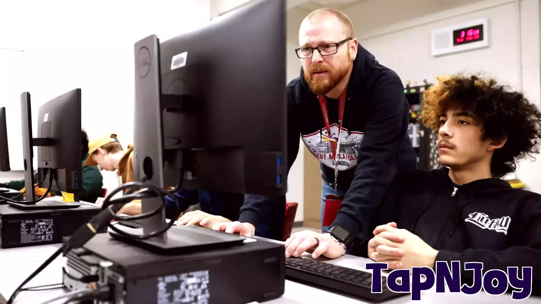 La Follette High School Cultivates Next Generation of Game Developers